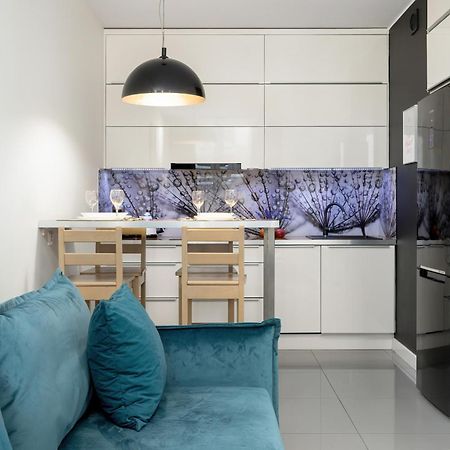 Apartment Rakowska Warsaw Wlochy By Noclegi Renters Kültér fotó