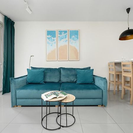 Apartment Rakowska Warsaw Wlochy By Noclegi Renters Kültér fotó